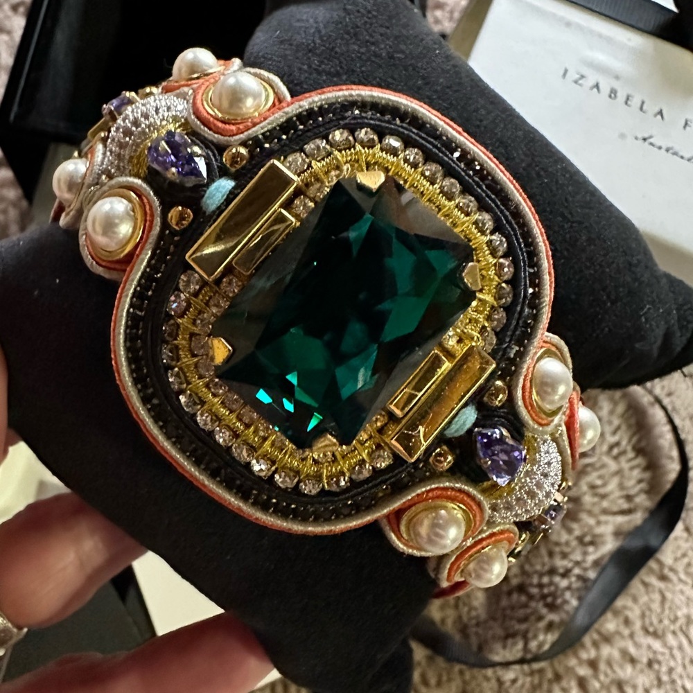 Gorgeous Crystal Bracelet by Izabella Felinski. Brand new with tags.